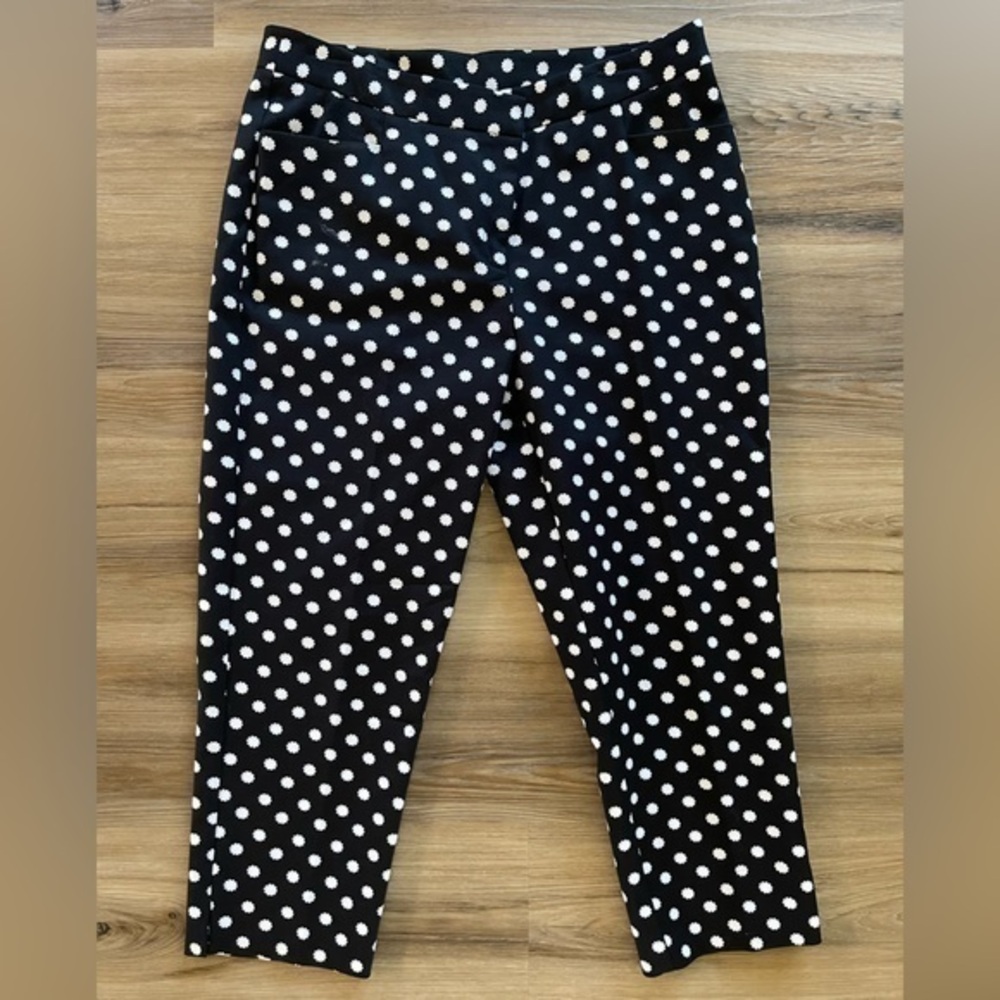 CeCe Black and White Floral Print Cotton Blend Ankle Trousers